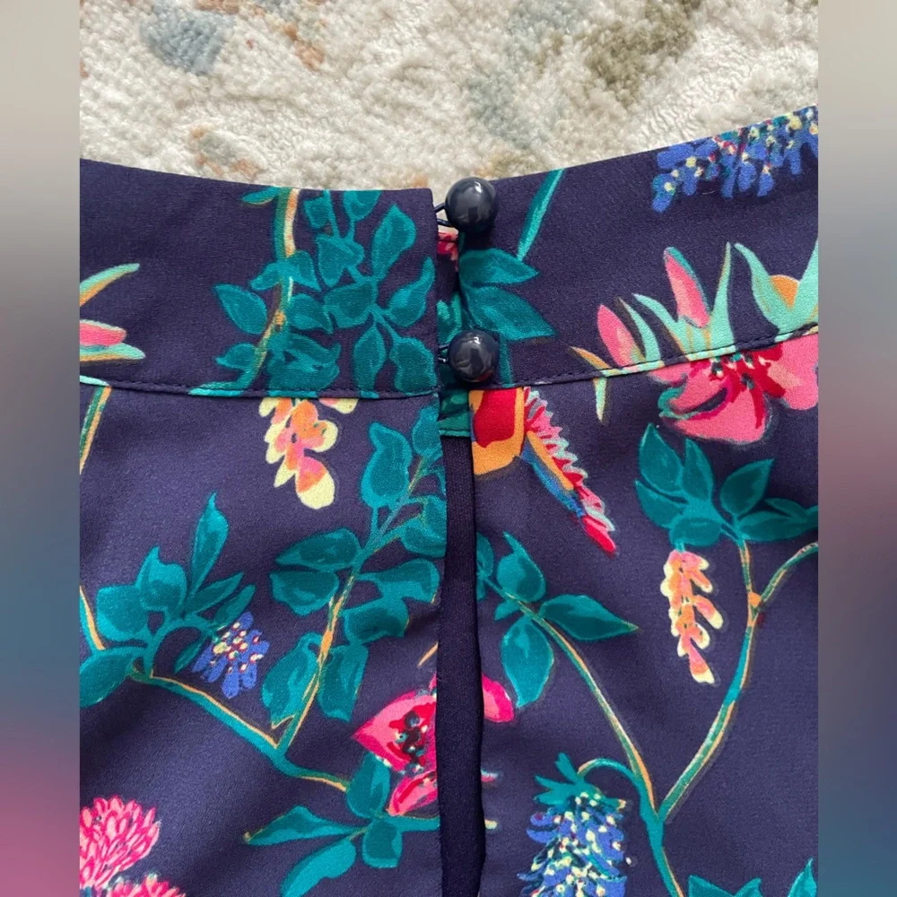 NWOT Floral Lined Dress. Size L. - Picture 4 of 7